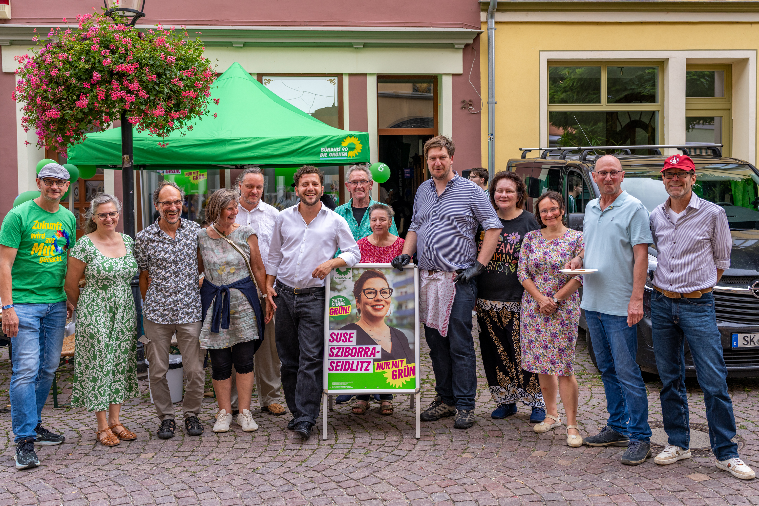 Gruppenfoto zur Veranstaltung "Waffeln, Crêpes & Klartext."
